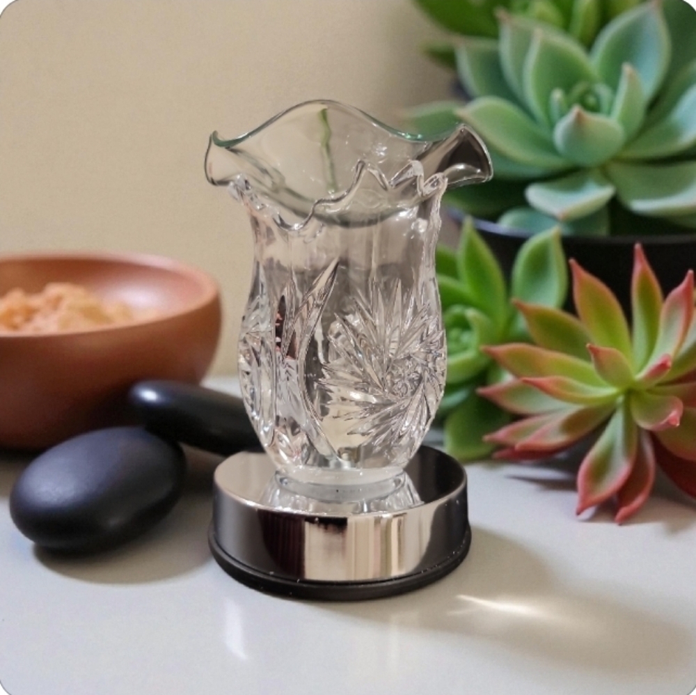 Elegant Crystal Aromatherapy Lamp
